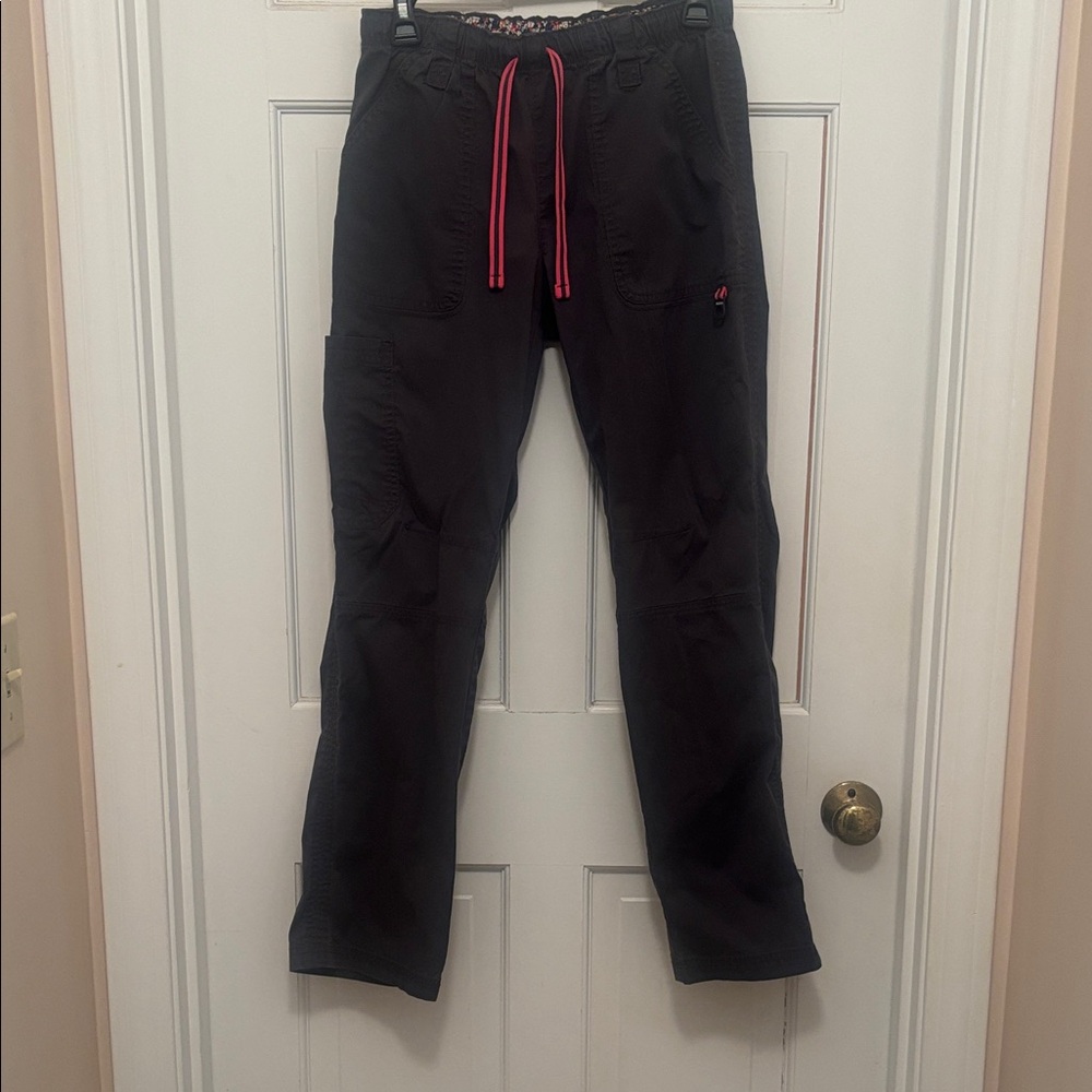Stylish Women's Cargo Pants with Pink Accents